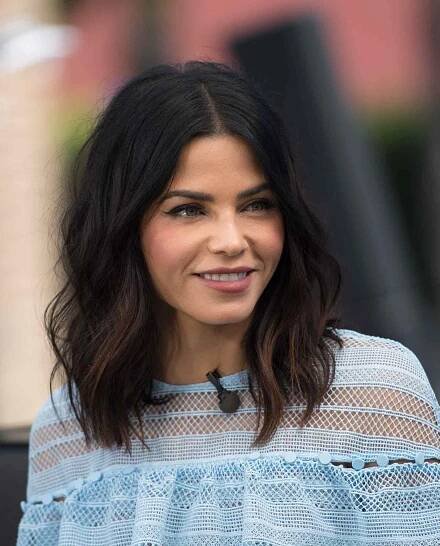 Jenna Dewan Tatum’s Soft Waves