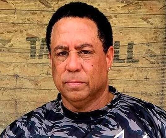 DJ Yella Biography - Facts, Childhood, Family Life & Achievements