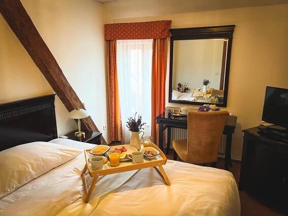 Hotel U Zeleneho stromu Nepomuk  Exteriér fotografie