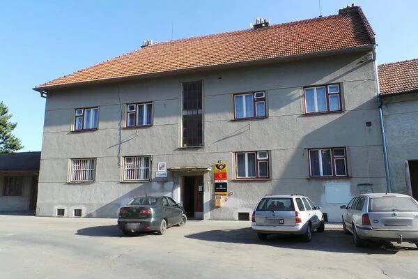 Pivín - obecní úřad foto 1