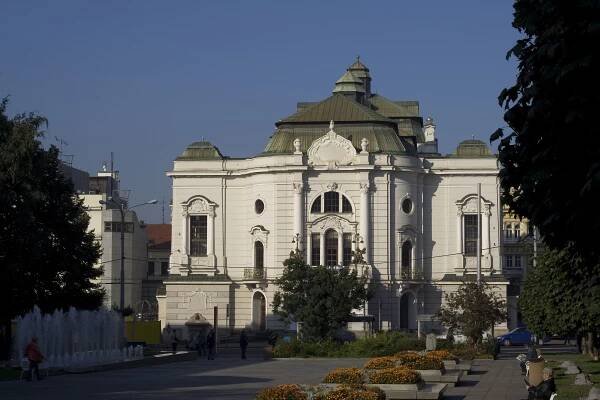Severočeské divadlo opery a baletu Ústí nad Labem (zdroj operabalet.cz)