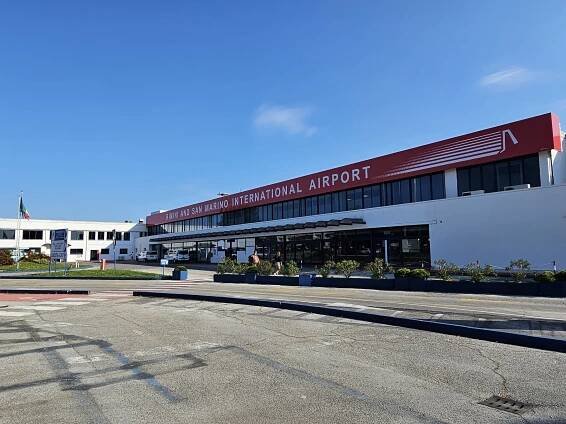 letiště Rimini