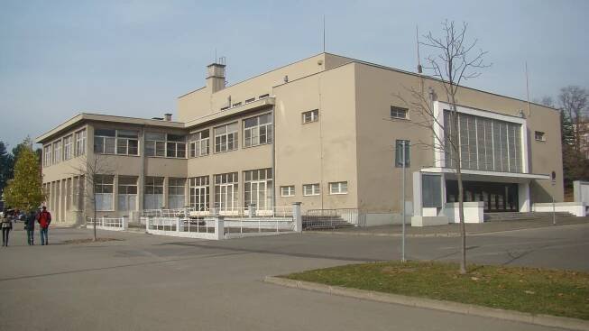 Databáze divadel / Divadelní architektura v Evropě
