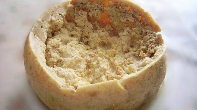 Casu Marzu: Extrémní delikatesa ze srdce Sardinie