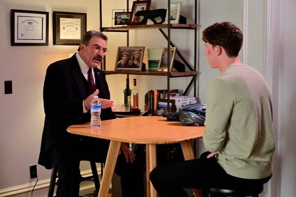 Spravedlnost v krvi - Těžká rozhodnutí - Z filmu - Tom Selleck, Will Hochman