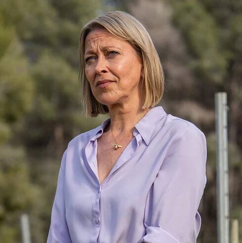 The Split can wait! Nicola Walker is bringing us a brilliant new “friendship-testing” drama Alice and Steve