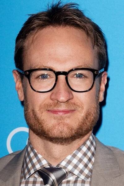 Josh Lawson herec
