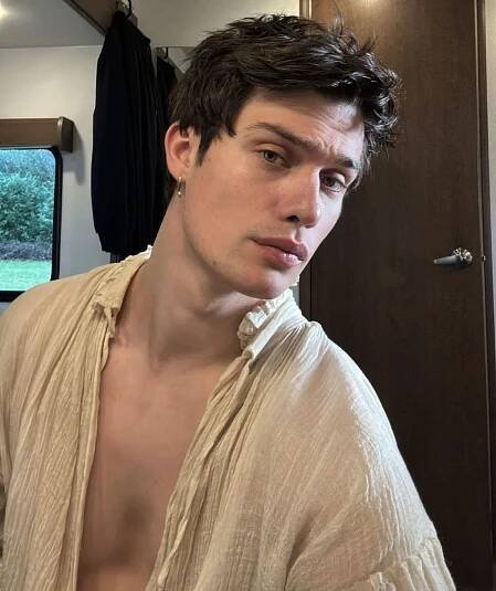 Nicholas Galitzine looks for humour and kindness in a partner