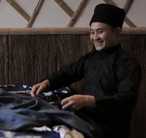 Wang Fang Zhou - DEYI 德逸
