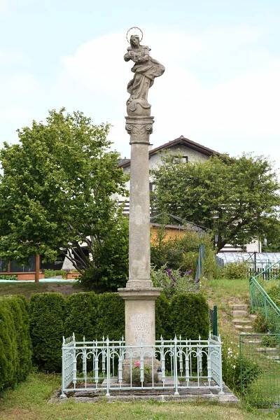 Soubor:Bukovice(okrNáchod)-mariánský-sloup2019g.jpg