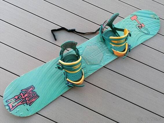Prodám snowboard Dragon Fly H2O. Velikost 122cm. - Beroun