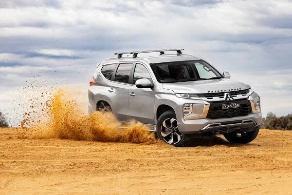 Mitsubishi Pajero Sport | Price, Reviews & Specifications
