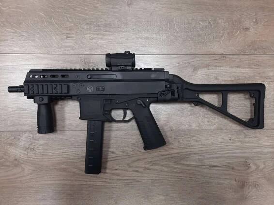 B&T APC9k (2)