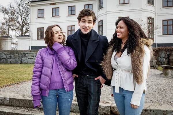 Frida Argento, Malte Gårdinger, Nikita Uggla - Mladá modrá krev - Série 2 - Promo