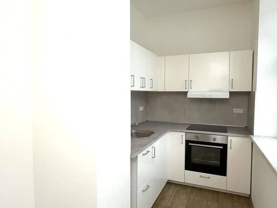 Pronájem bytu 2+1 72 m², Vančurova, Šumperk