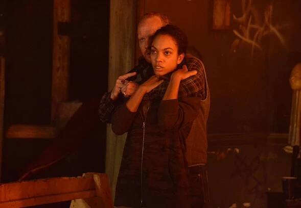 Ospalá díra - Klíčky Šalamouna krále - Z filmu - Lyndie Greenwood