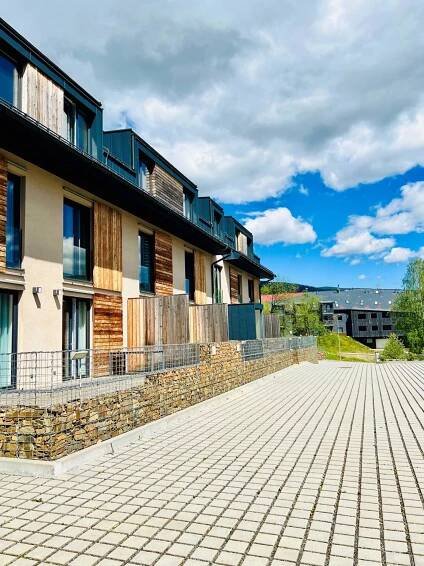 Prodej apartmánu 1+kk, 31 m2 s terasou a parkovacím stáním na Dolní Moravě - Reality Rajhrad