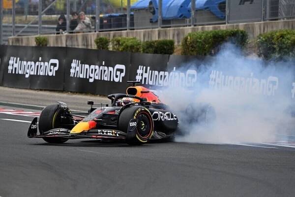 Max Verstappen a jeho smyk ve Velké ceně F1 Maďarska na okruhu Hungaroring