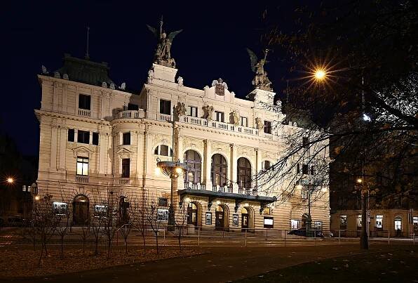 Noční Praha – Skubna.cz – Fotogalerie