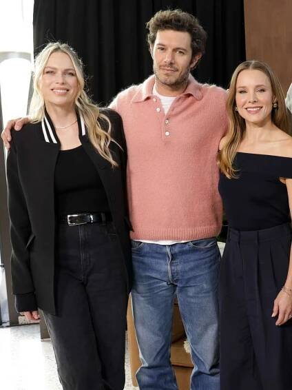 Erin Foster, Adam Brody, Kristen Bell