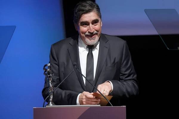 Alfred Molina