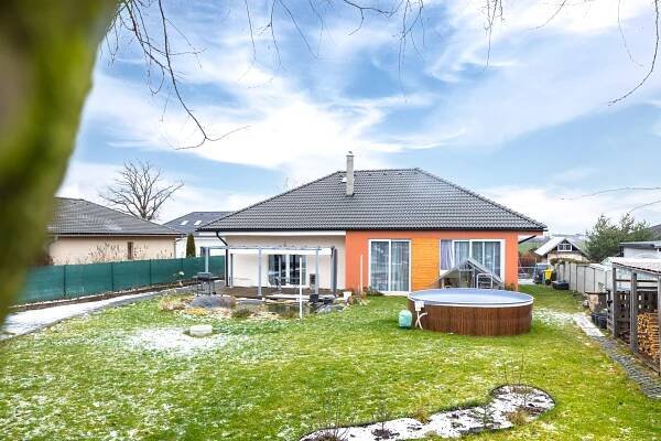 Bungalov 4+kk, Nová Ves II - Rostoklaty