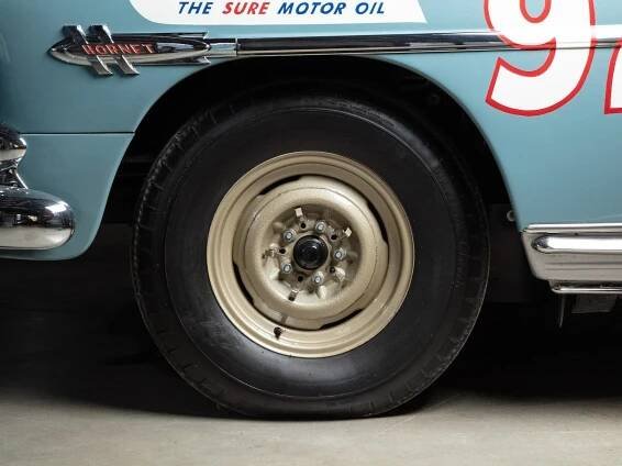 1952 Hudson Hornet - 8