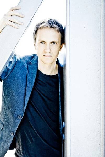 Alexandre Tharaud, Piano | YH Artists Management