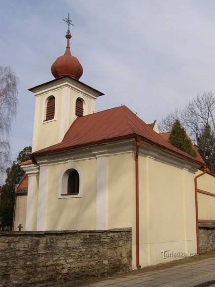 Nové Město nad Metují - kostel Všech Svatých