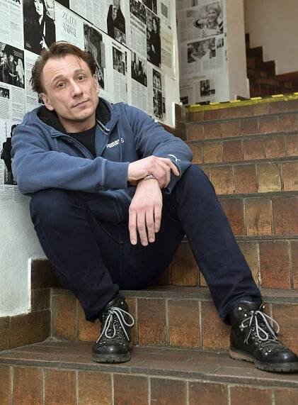 Životní trauma hvězdy Případů 1. oddělení Stacha: Kvůli alkoholu!