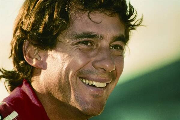 Ayrton Senna: Obyčejný kluk, který miloval rychlost a Brazílii