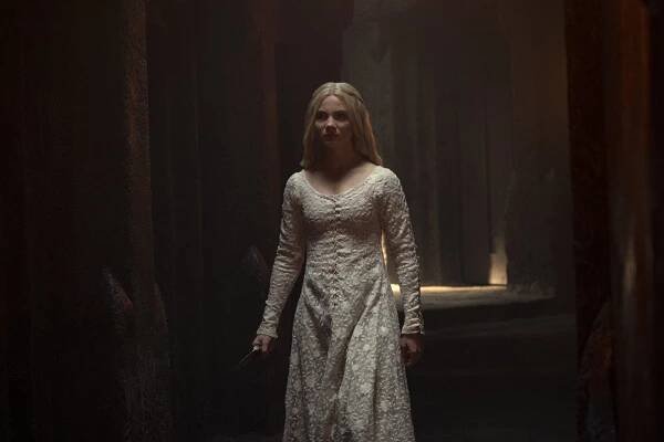 Zaklínač - Rodina - Z filmu - Freya Allan