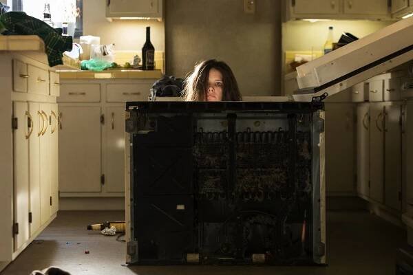 Lodge 49 - Full Fathom Five - Z filmu - Sonya Cassidy