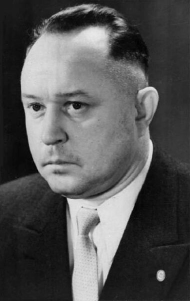Erich Mielke - Wikipedia