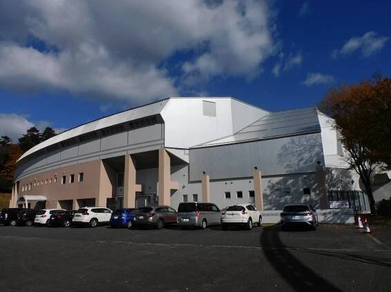 Nikkō Kirifuri Ice Arena