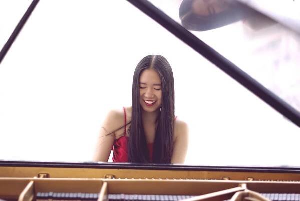 Mon-Puo Lee, cello and Anna Han, piano - Classical Music Chicago