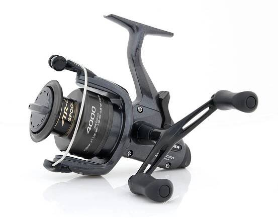 NAVIJÁK SHIMANO BAITRUNNER DL 4000FB