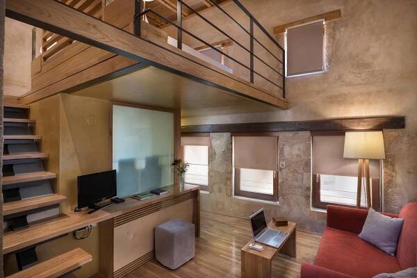 Neoria Houses - Luxury Split level houses in Chania old harbor - Akali