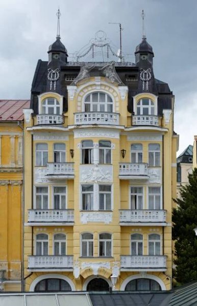 Soubor:Mariánské Lázně Merkur (2563).jpg – Wikipedie