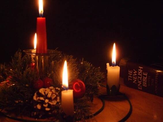 Kid-Friendly Family Christmas Advent Ceremony