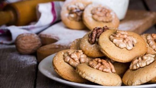 Nejlepší recept na ořechové medovníky: Měkké, voňavé a jemné dobroty!