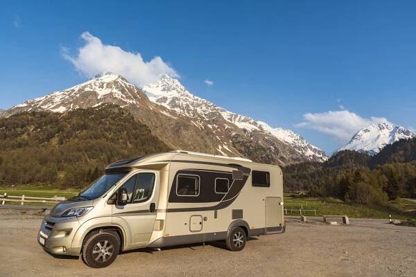 karavan auto
