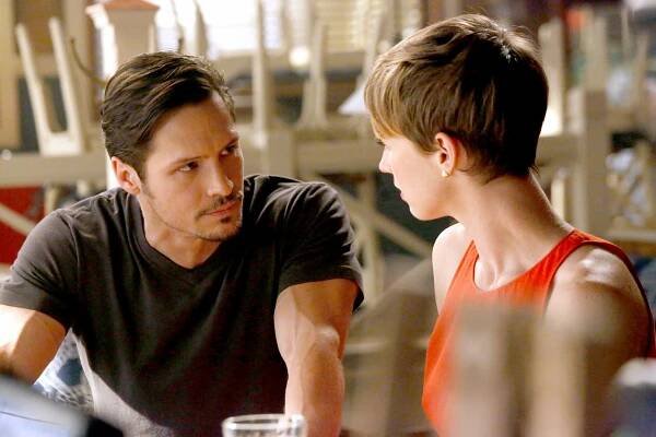 Pomsta - Endurance - Z filmu - Nick Wechsler, Karine Vanasse