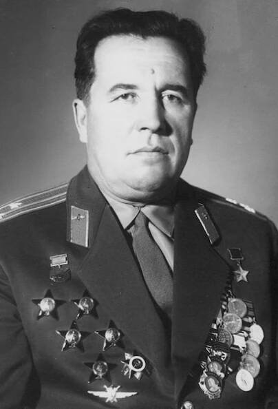Jakimov, Alexej Petrovič : J
