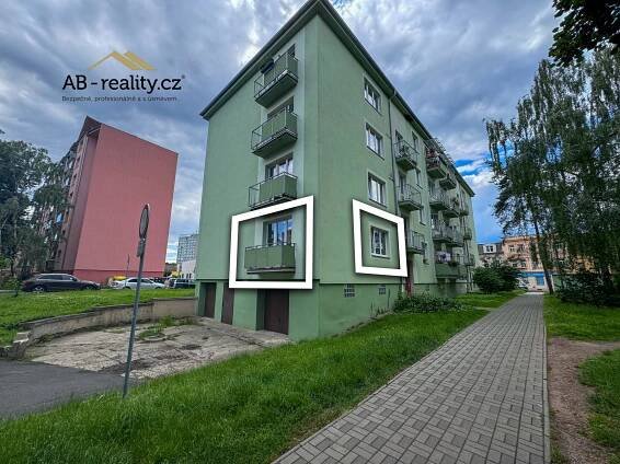 č. 1124:Prodej bytu 2+1/2B, Libušina 2348, Teplice-ŘeteniceCena: Prodáno - AB reality