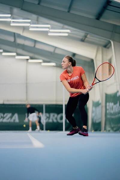 Yonex — Eliška Ticháčková