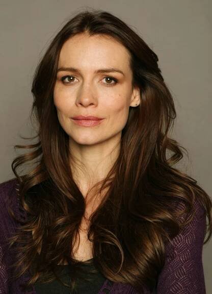 Saffron Burrows