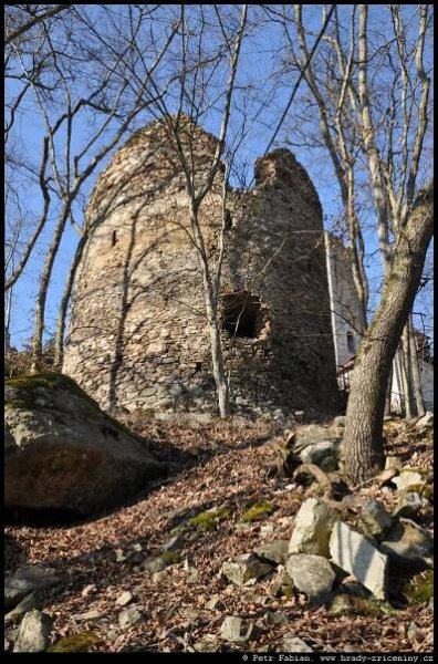 Fotografie – Wolfstein / hrady-zriceniny.cz