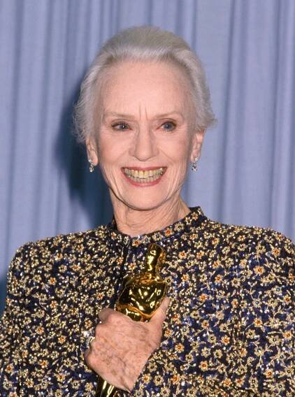 Jessica Tandy won her first Oscar after turning 50