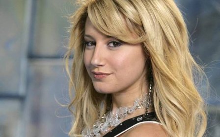 Ashley Tisdale Wallpapers Images Photos Pictures Backgrounds